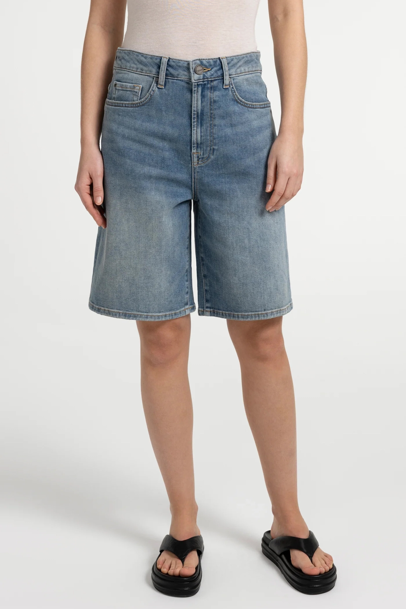 Dames short blauw