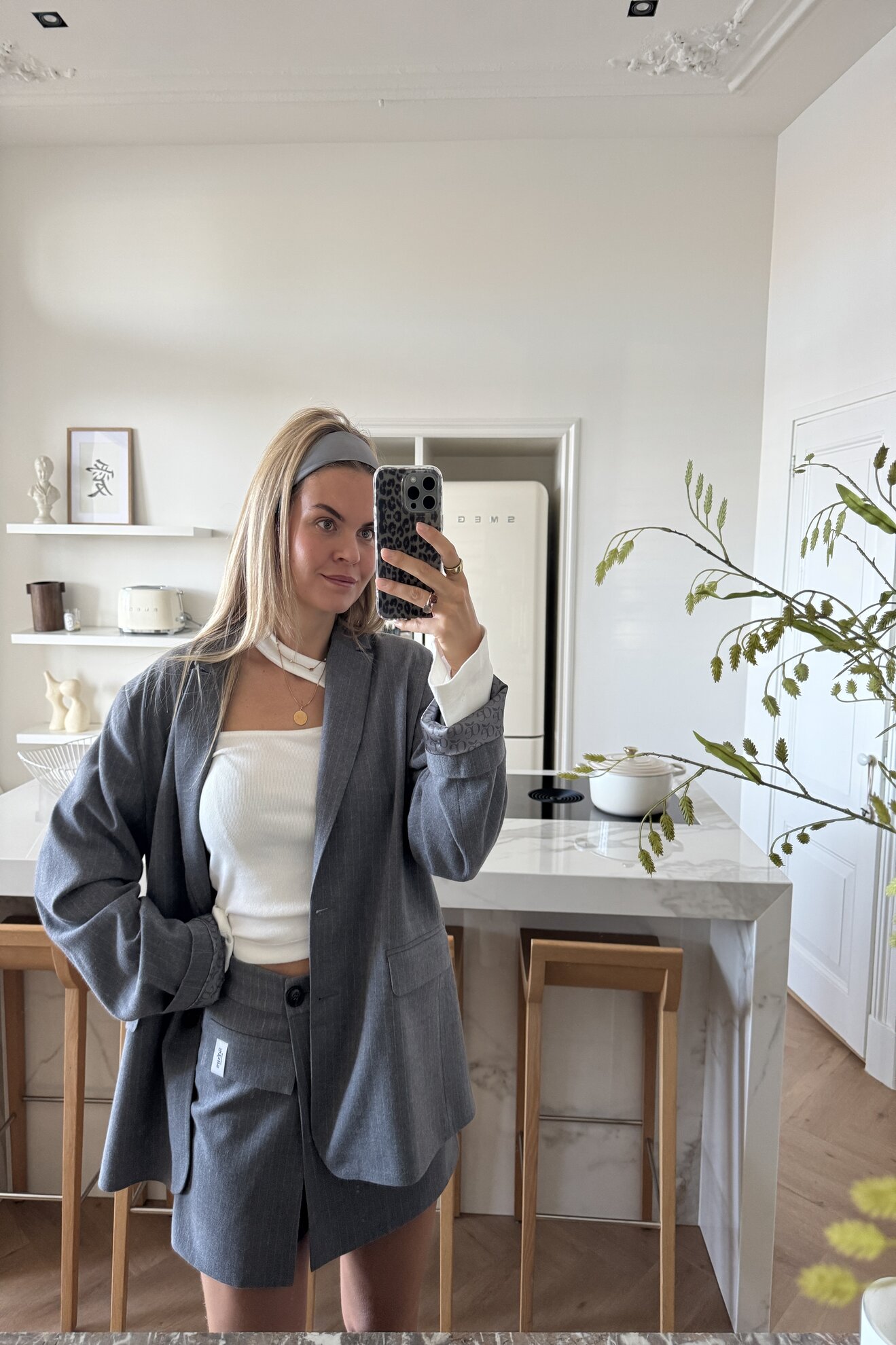 Leonie Tee Off-white