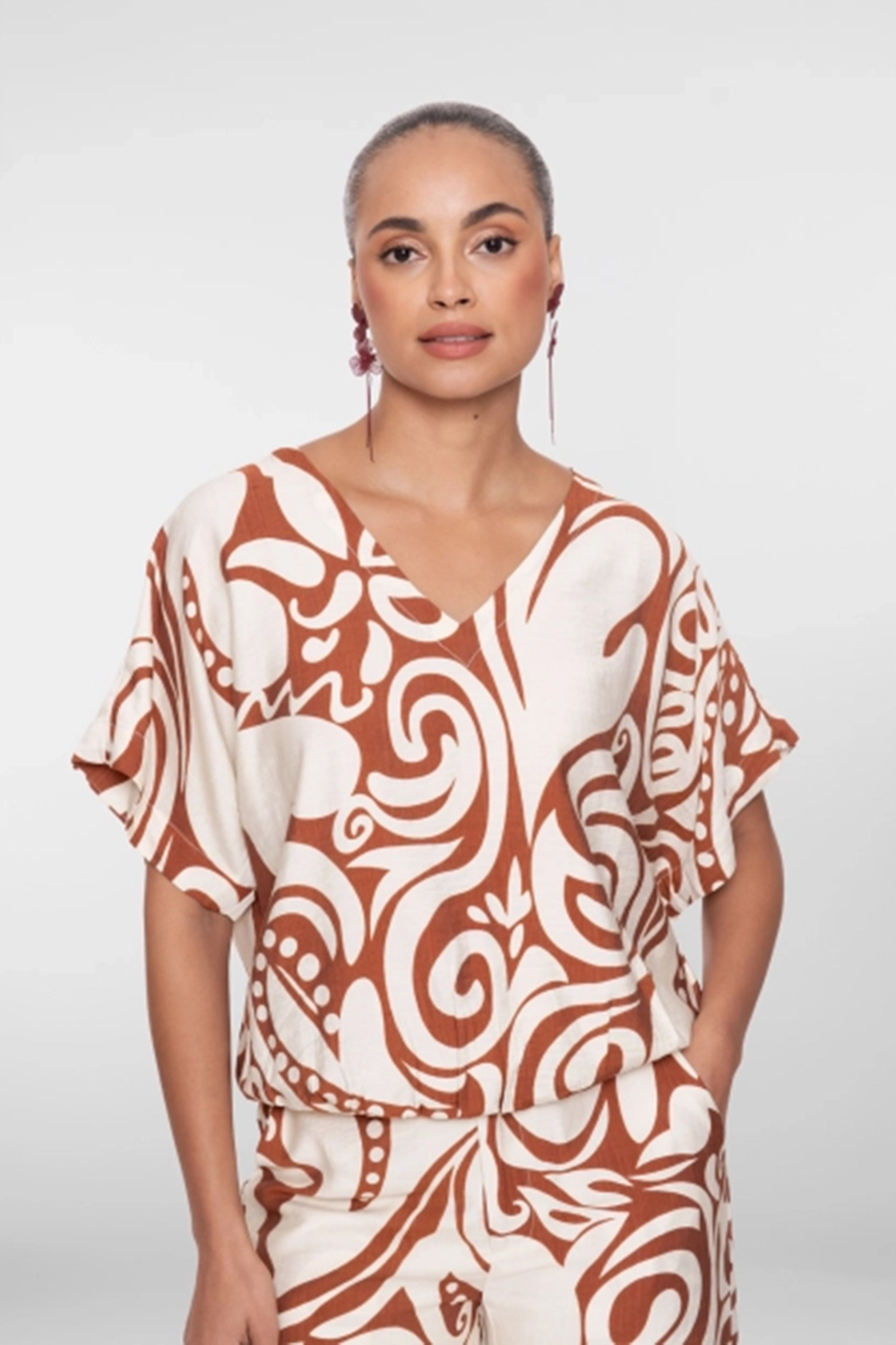 Dames blouse korte mouw ecru