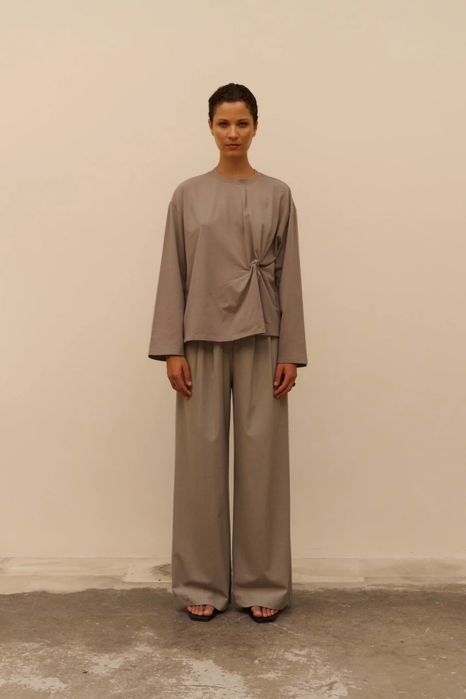 Dames t-shirt lange mouw bruin