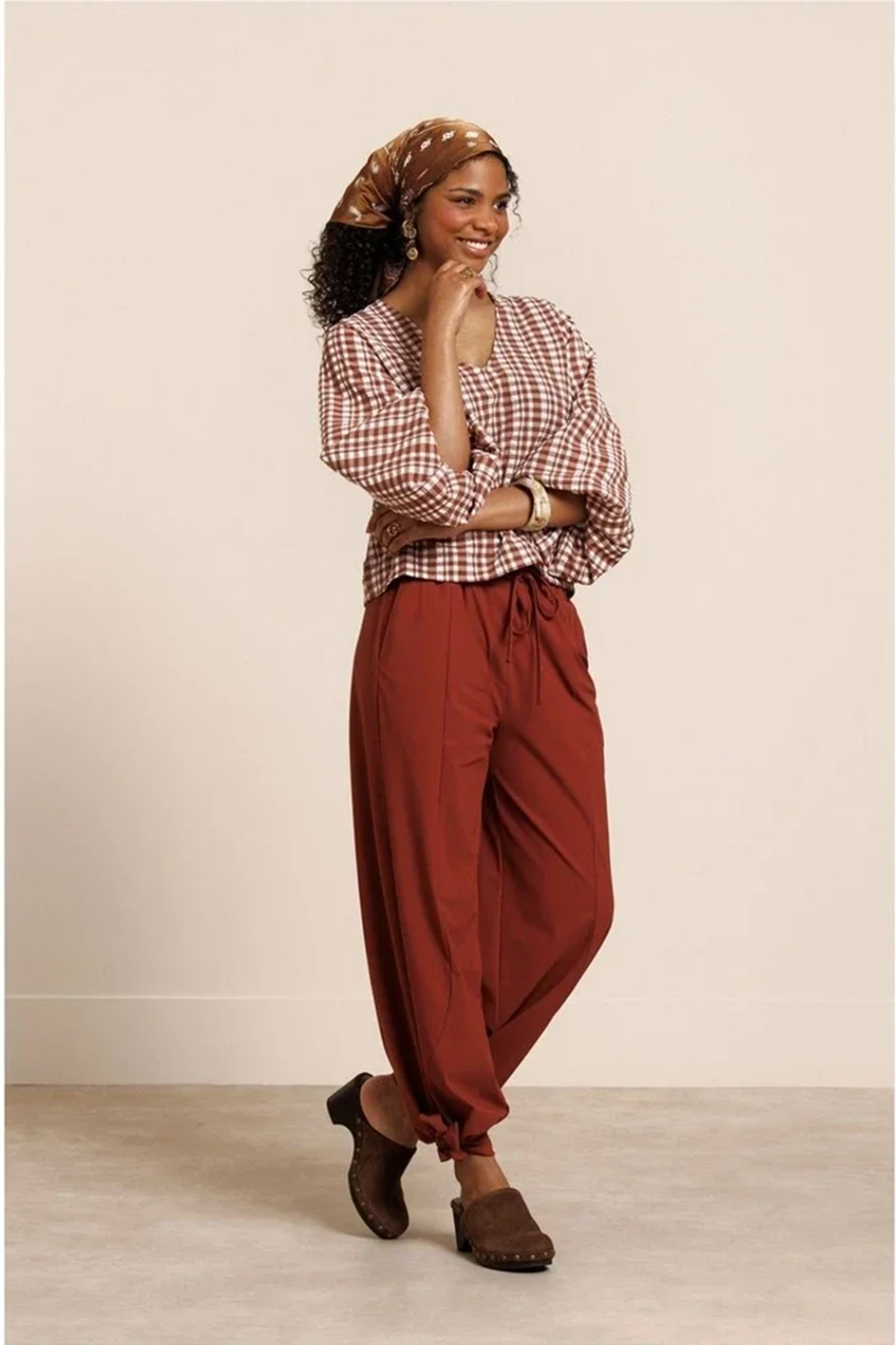 Dames broek oranje