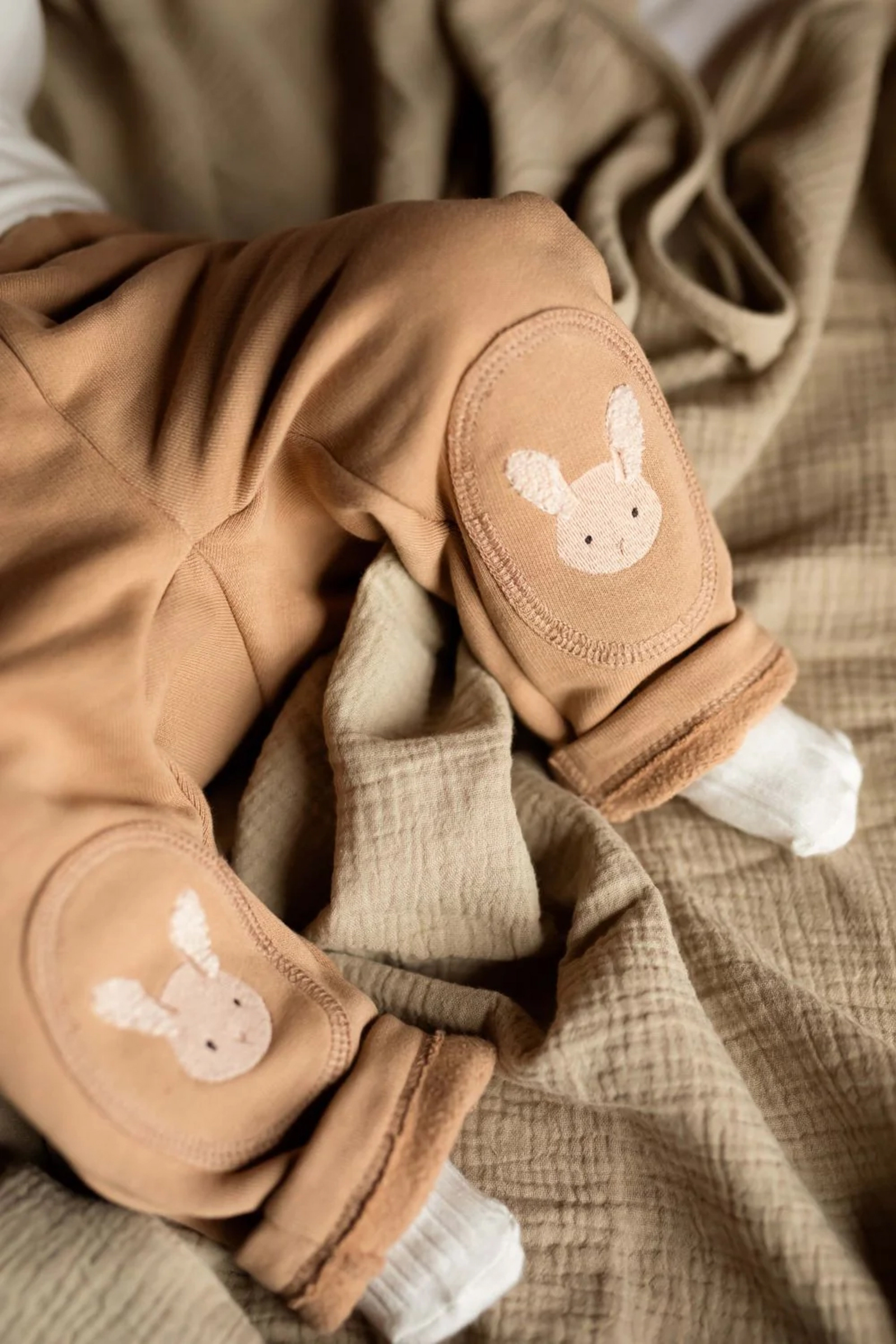 Baby broek bruin