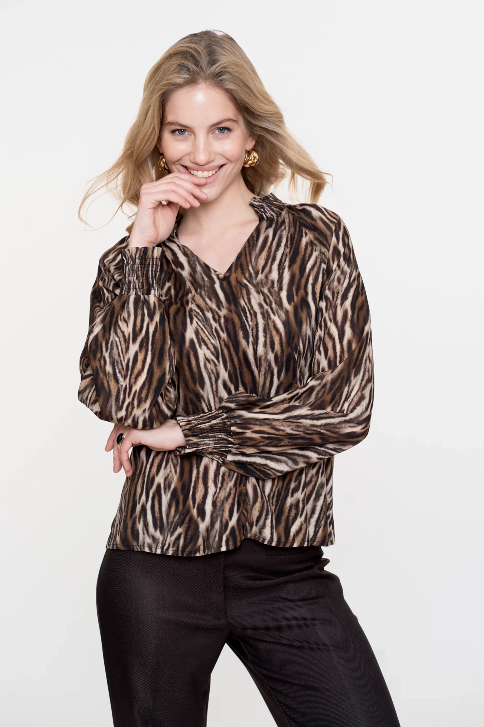 Dames blouse lange mouw bruin
