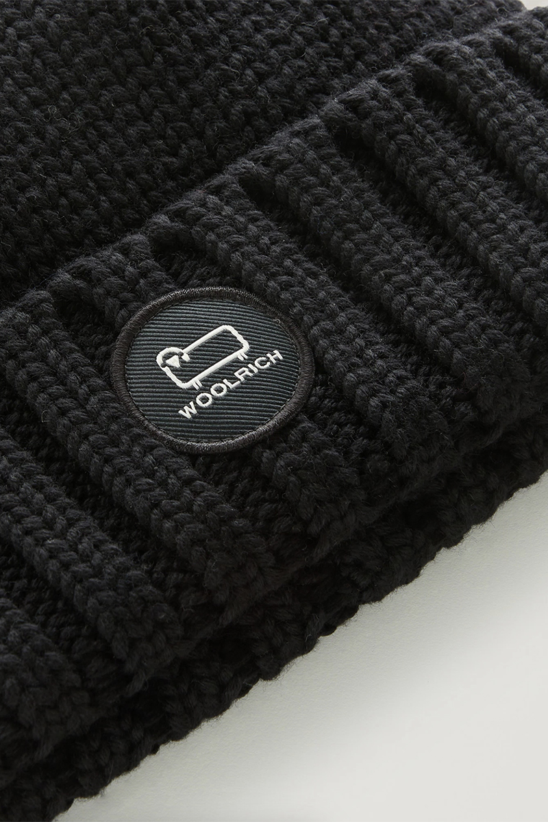 Woolrich MERINO WOOL LOGO BEANIE Zwart-1 2