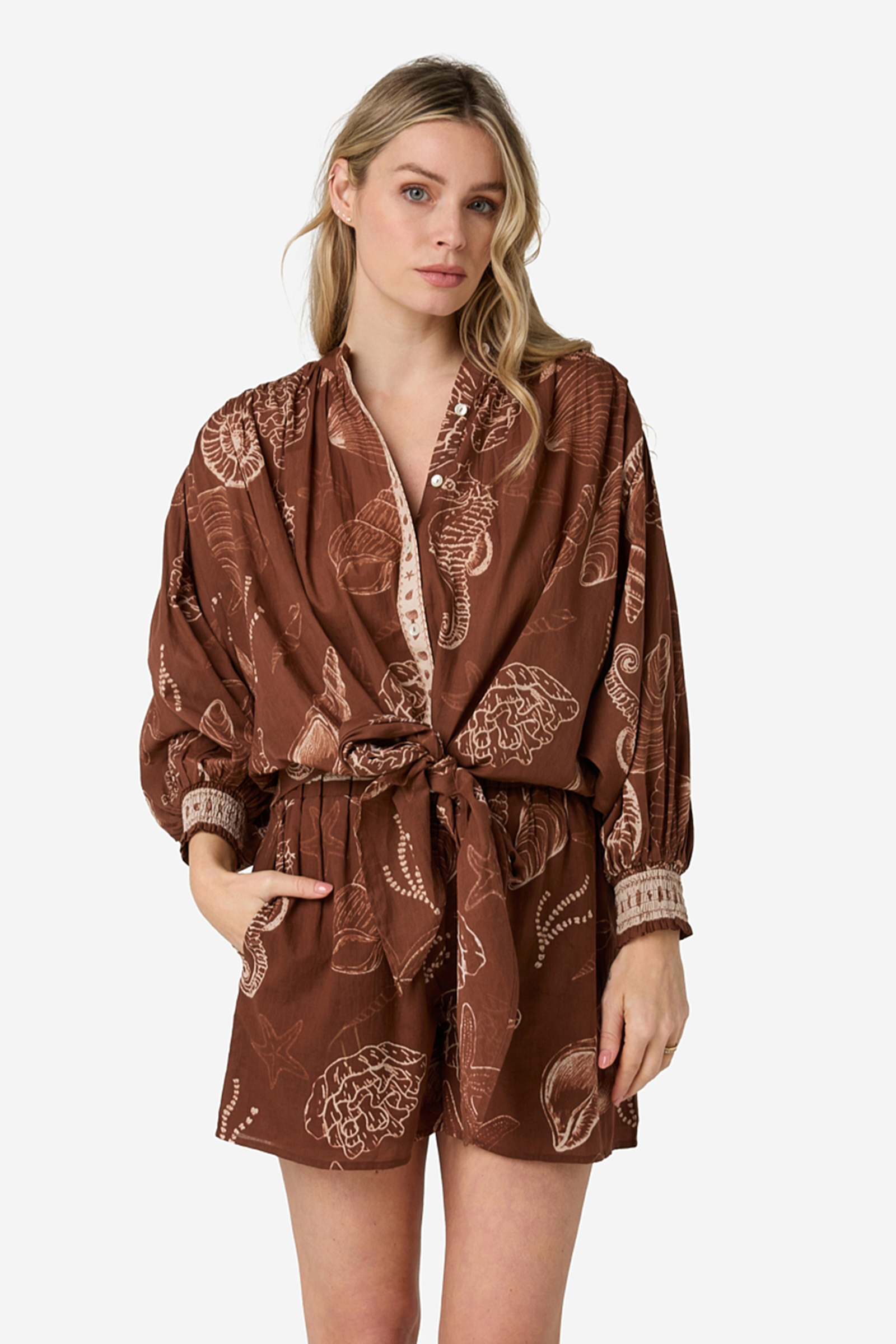 Dames blouse lange mouw bruin