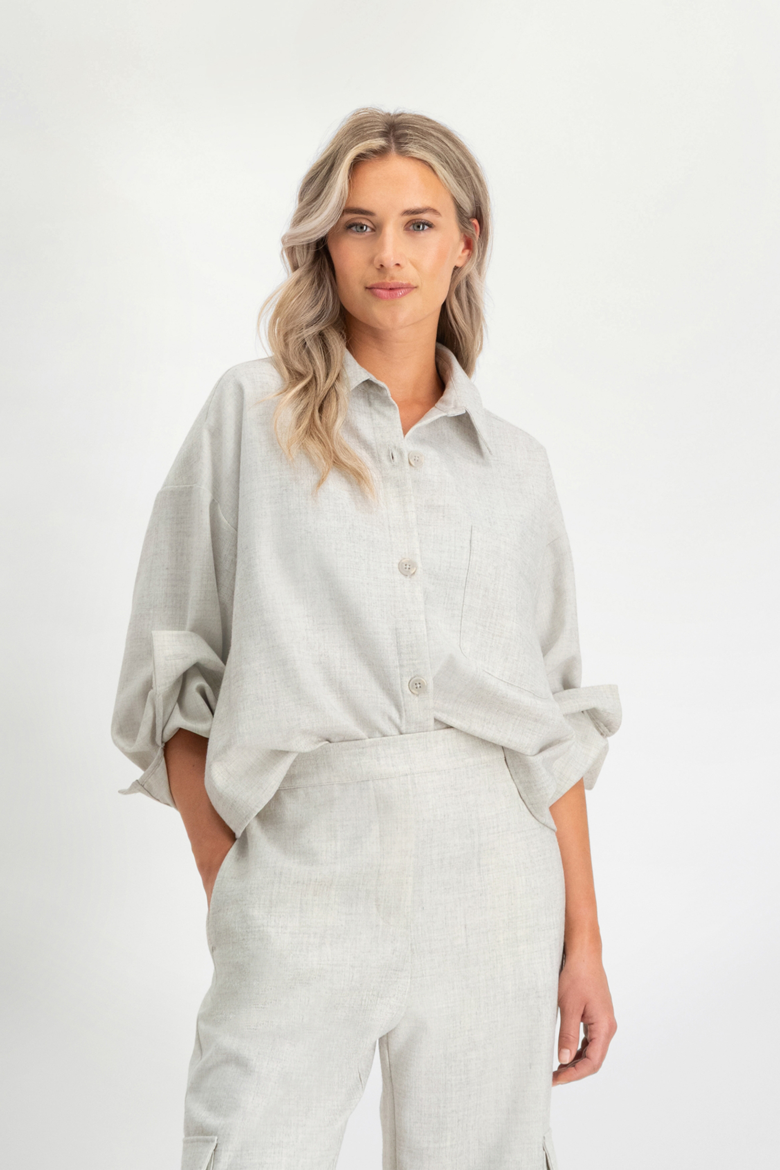 Dames blouse lange mouw grijs