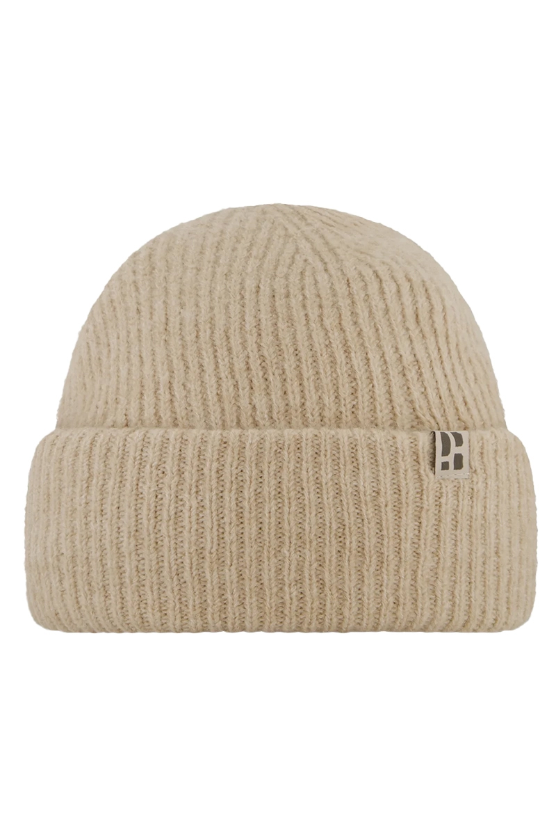 Wintersport muts senior bruin