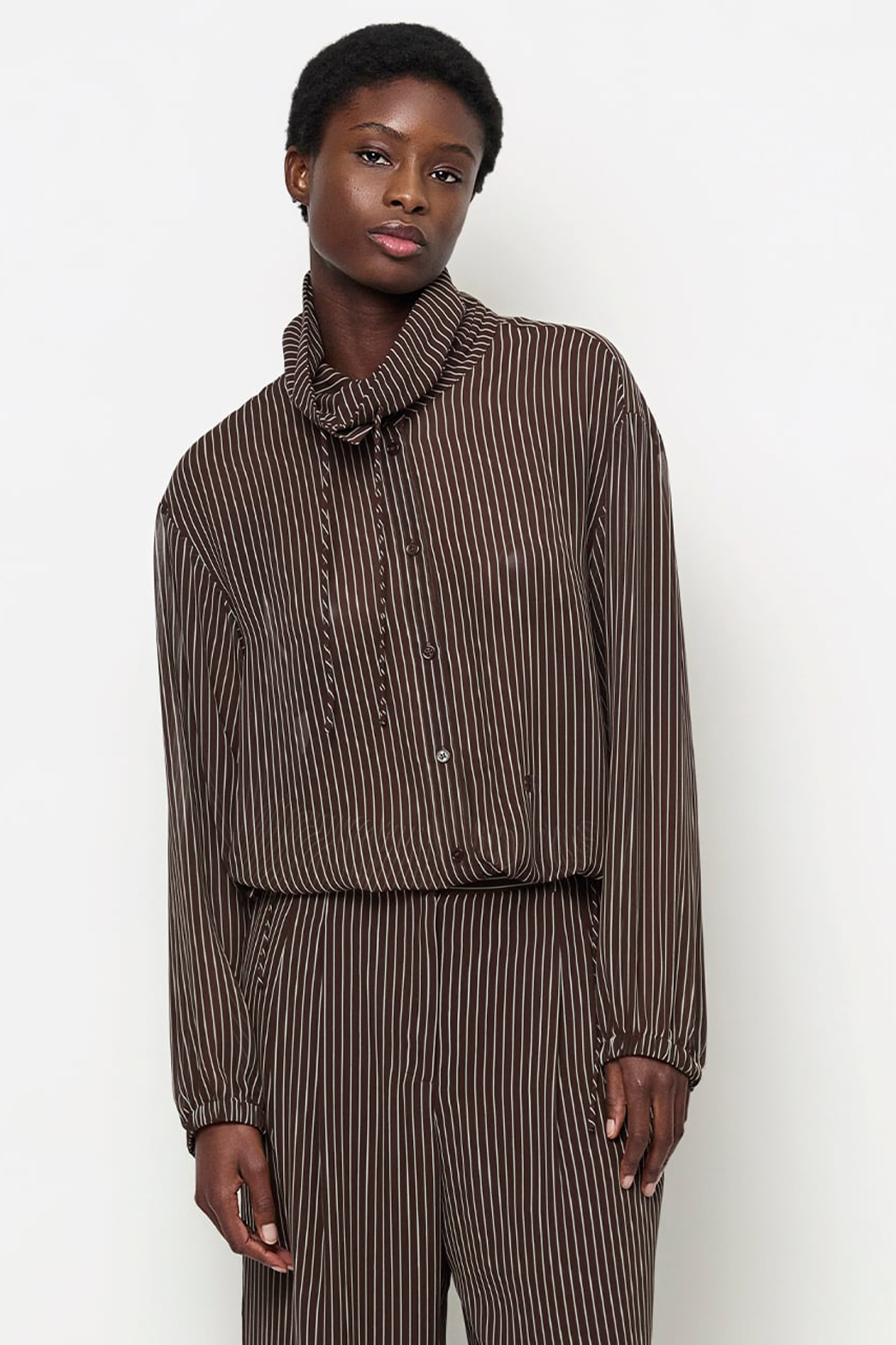 Dames blouse korte mouw bruin