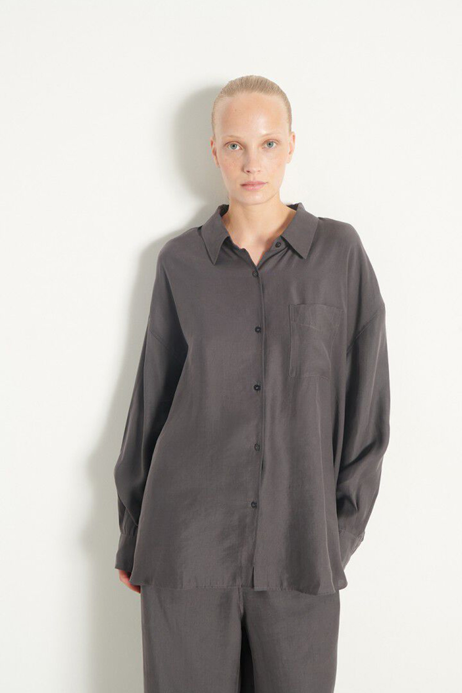 Dames blouse lange mouw grijs