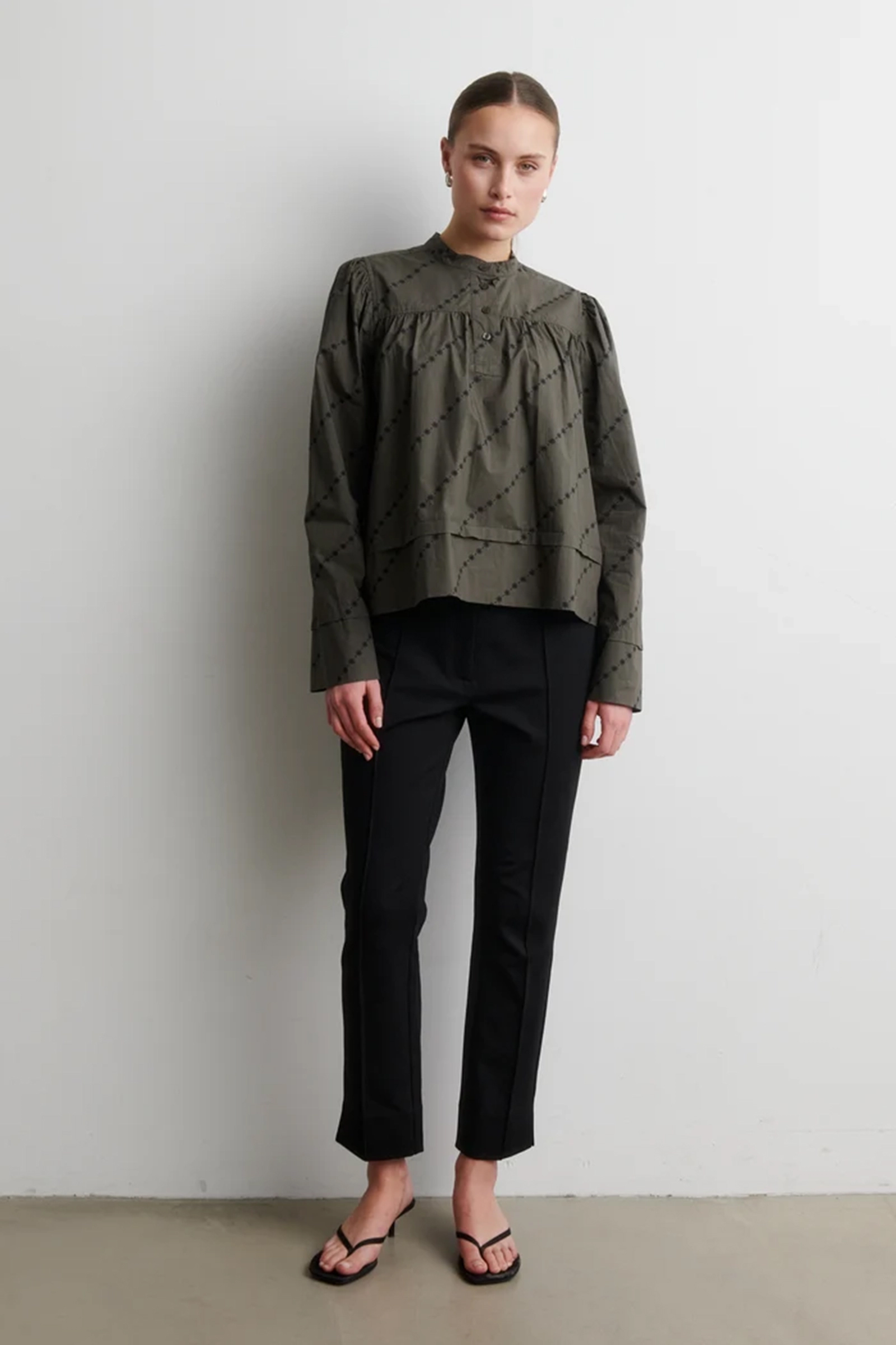 Dames broek zwart