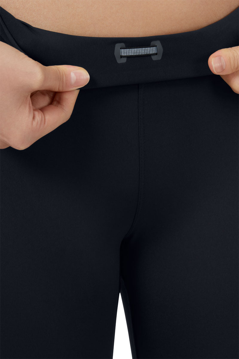On Running TIGHTS LONG W Zwart-1 3