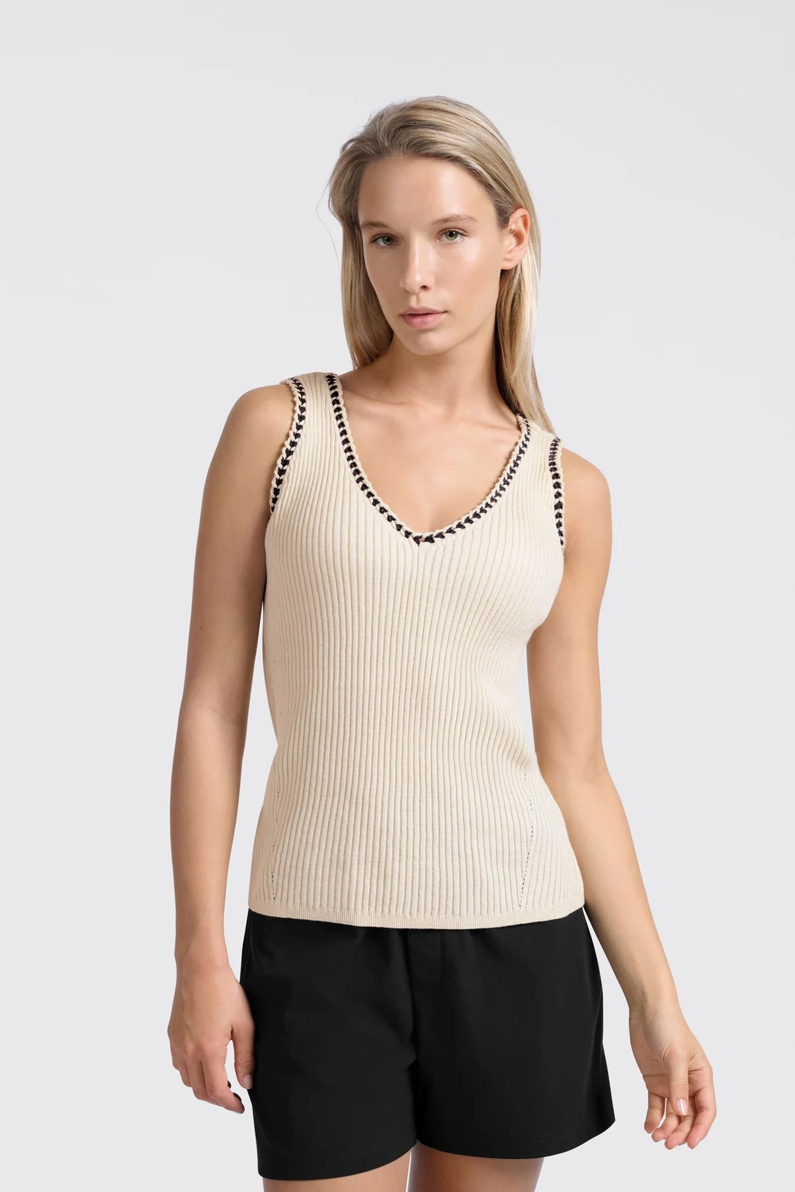 Yaya Rib tanktop with fun detail at SUMMER SAND 2