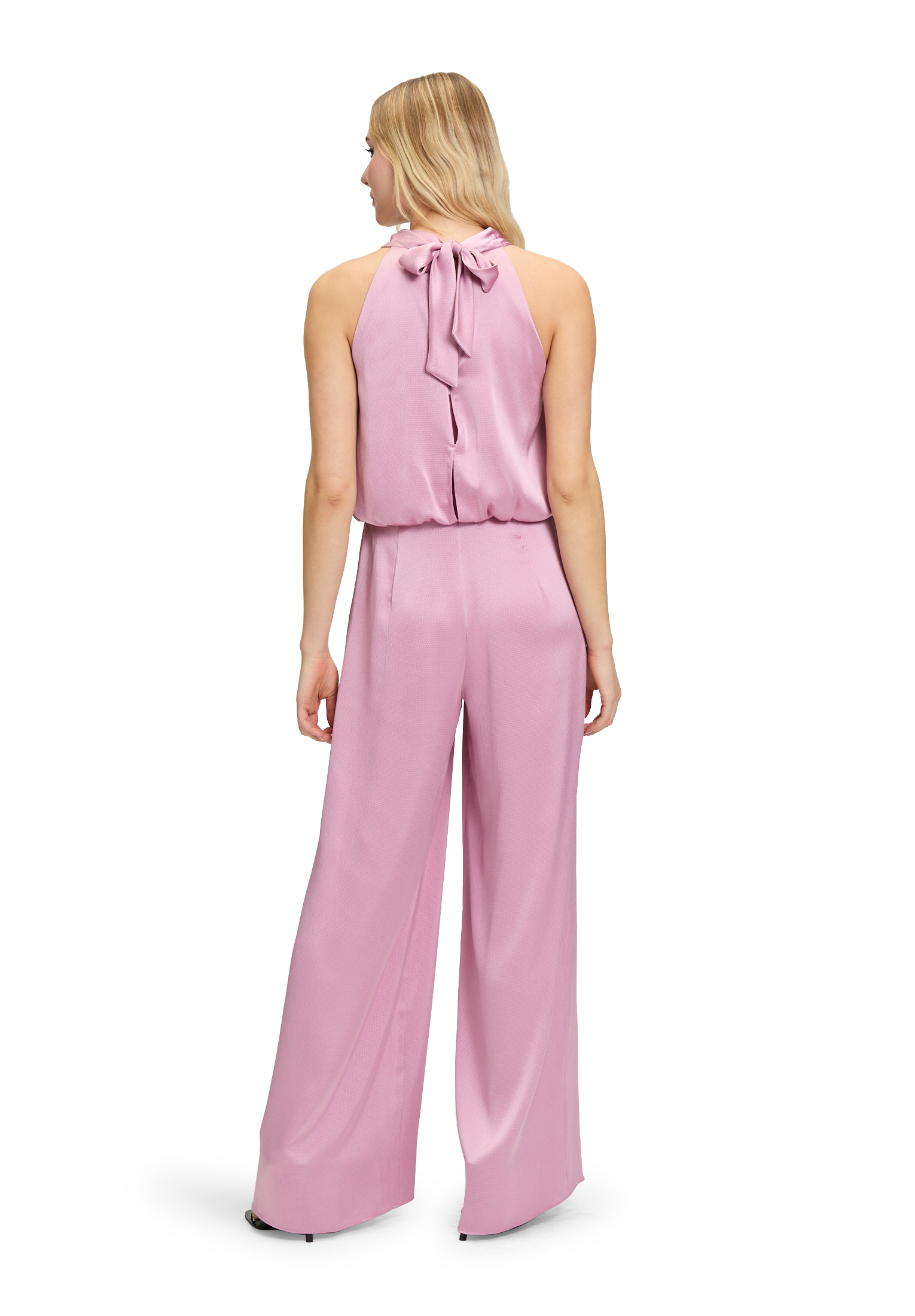 Vera Mont Overall Rose-1 4