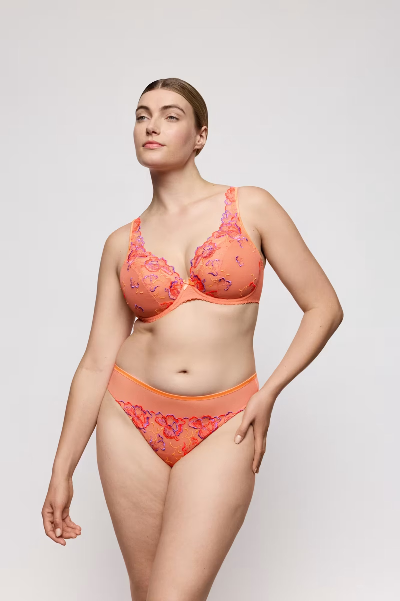 Lingerie dames string oranje