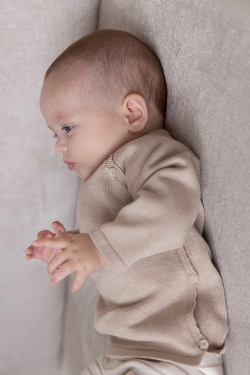 Baby trui bruin