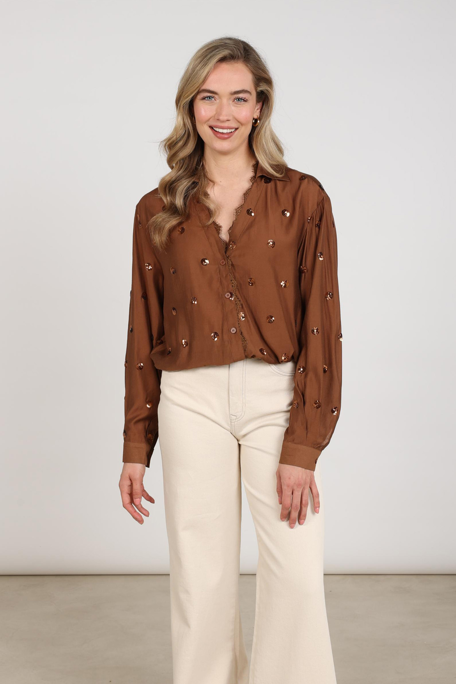 Dames blouse lange mouw bruin
