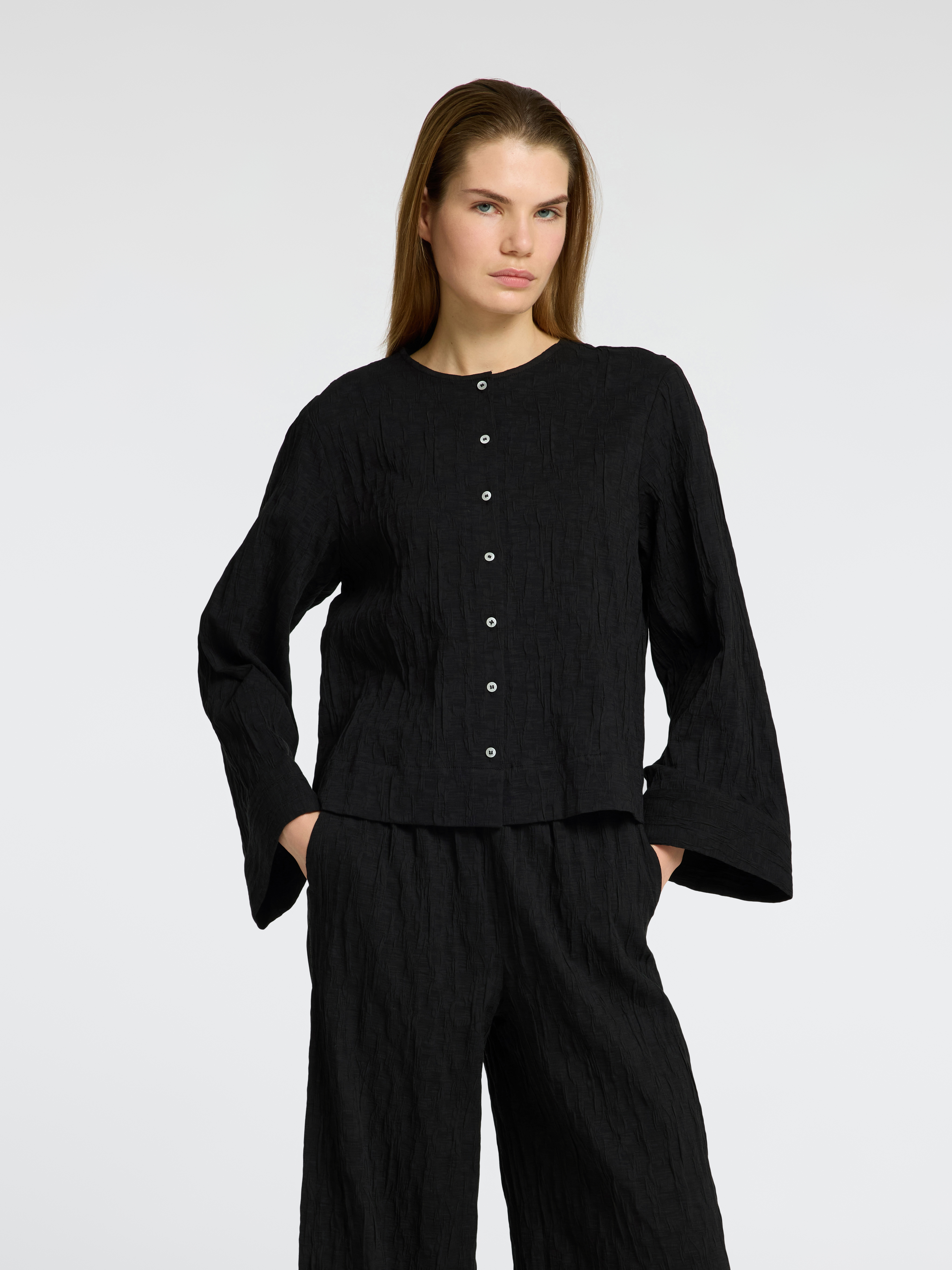 Selected SLFCORIA LS SHIRT B 179099-Black 2