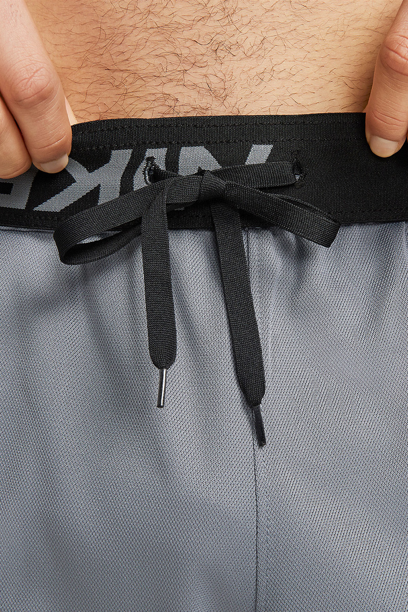 Nike Fitness heren short Grijs-1 4