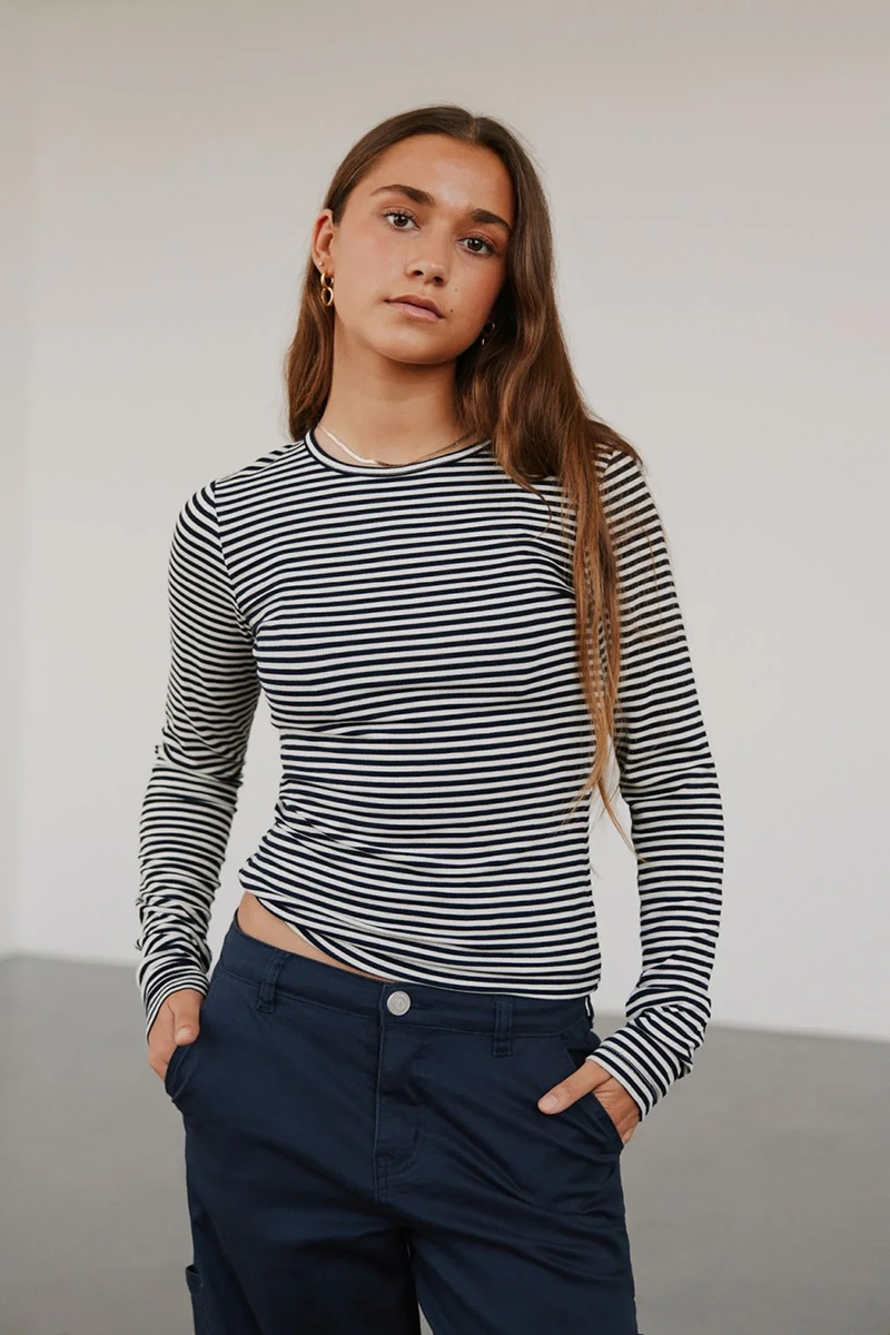 Meisjes t-shirt lange mouw zwart