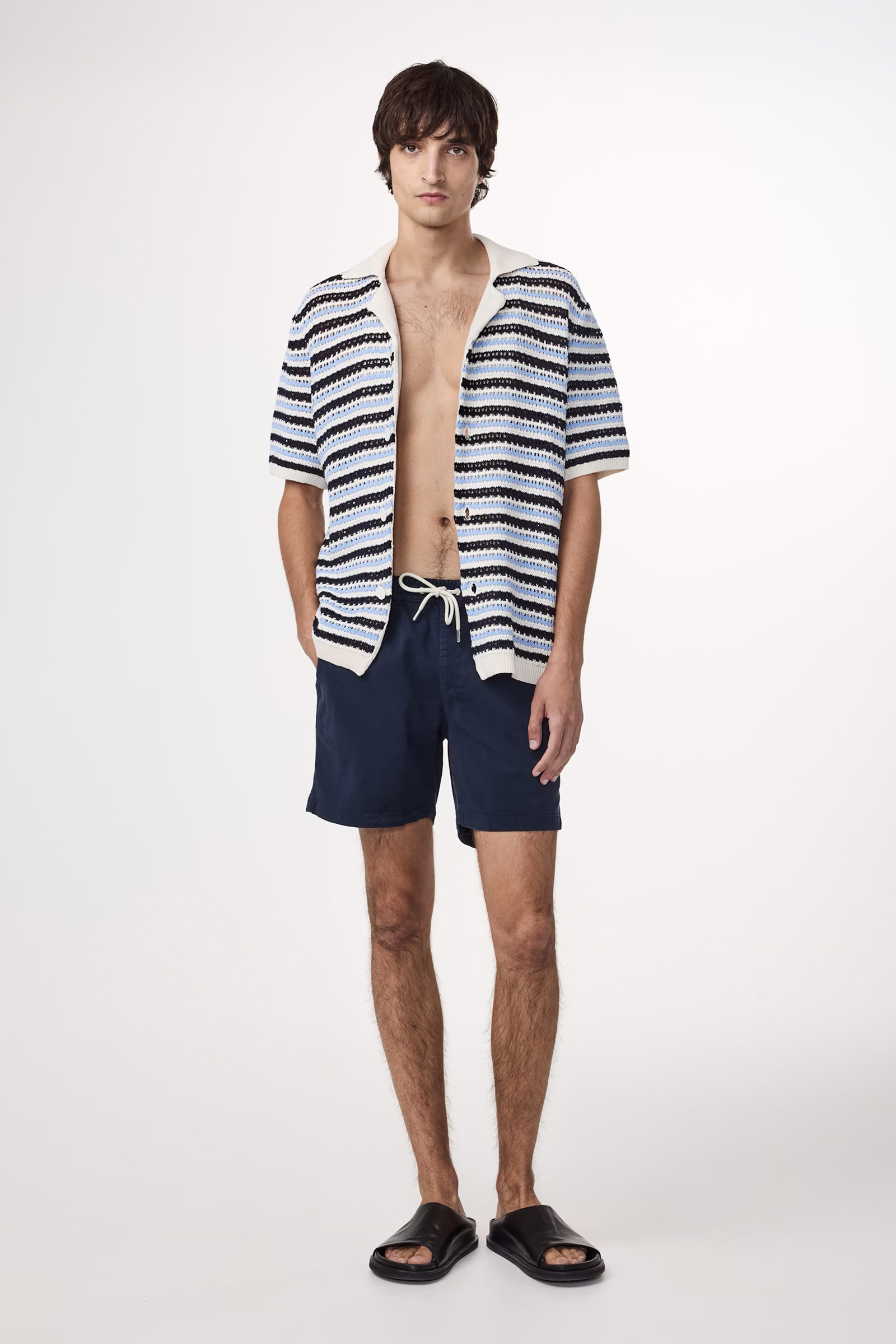 NN07 GREGOR SHORTS 1154 Blauw 2