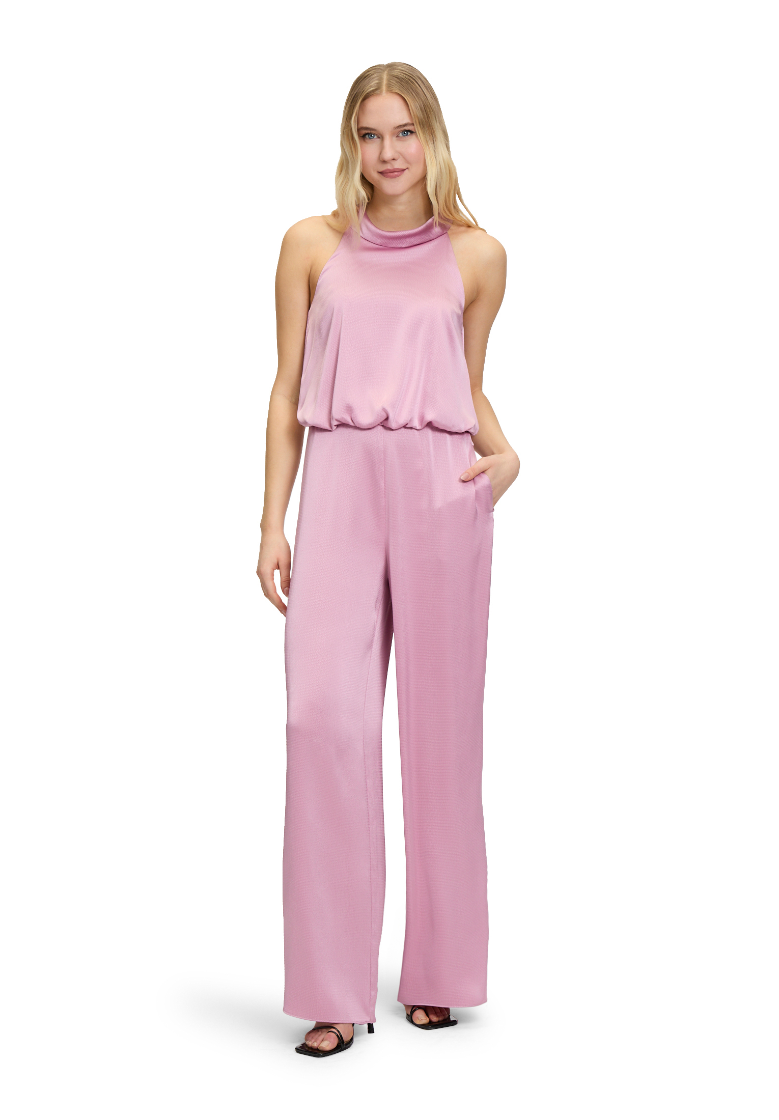 Vera Mont Overall Rose-1 3