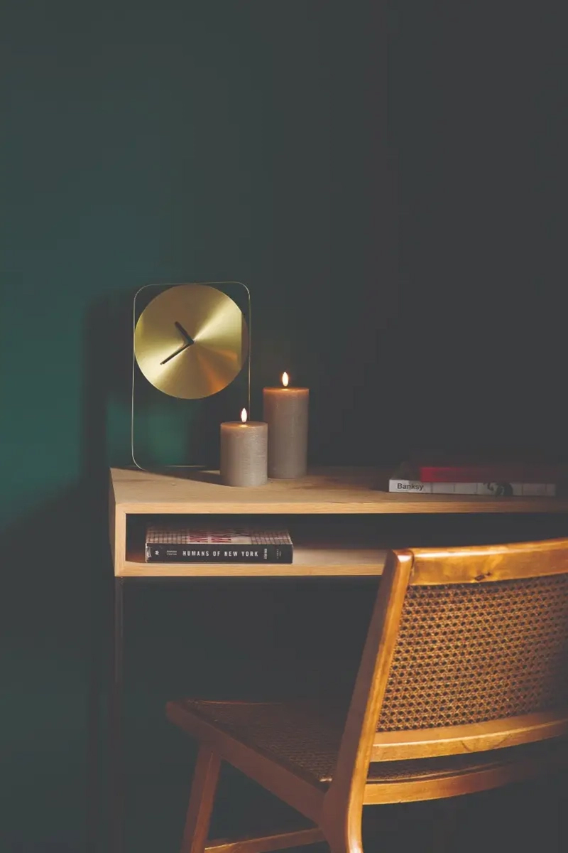 Home deco accessoires bruin