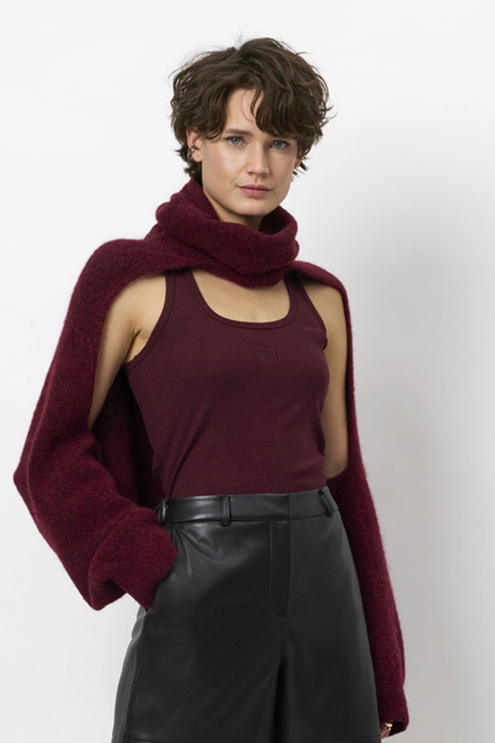 Dames poncho/cape rood