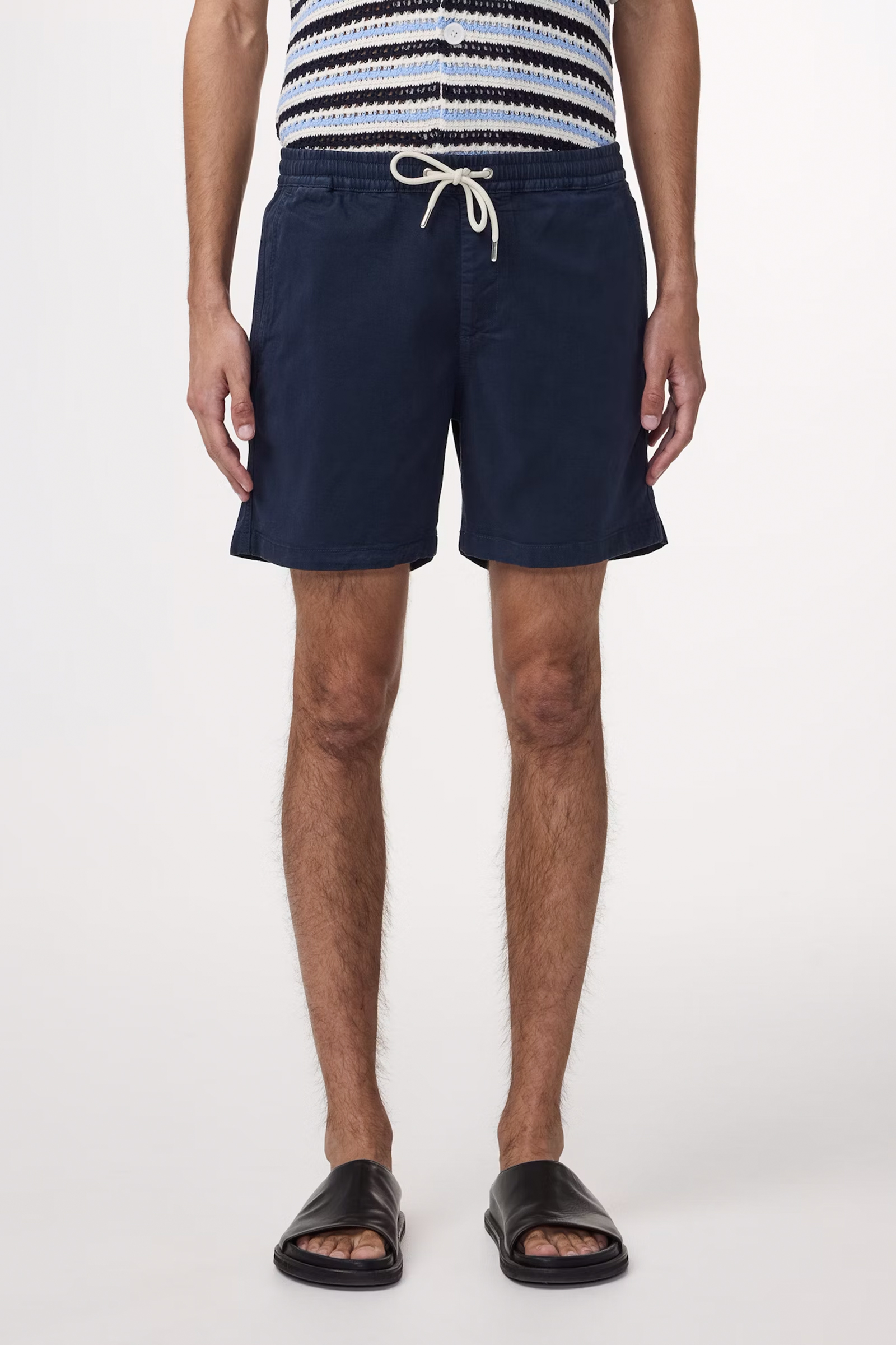 NN07 GREGOR SHORTS 1154 Blauw 2