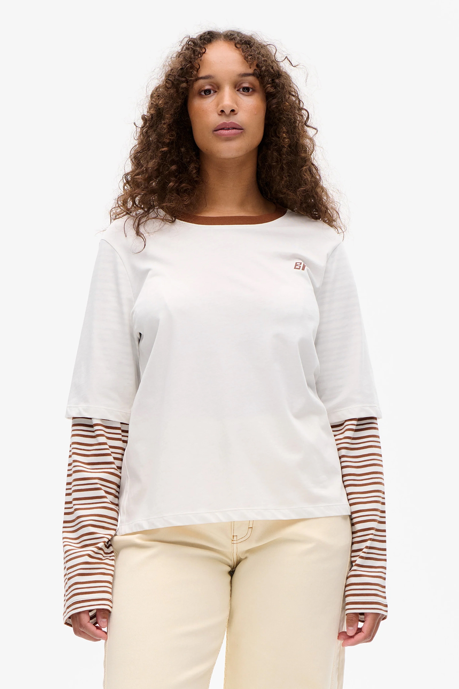 Dames t-shirt lange mouw ecru