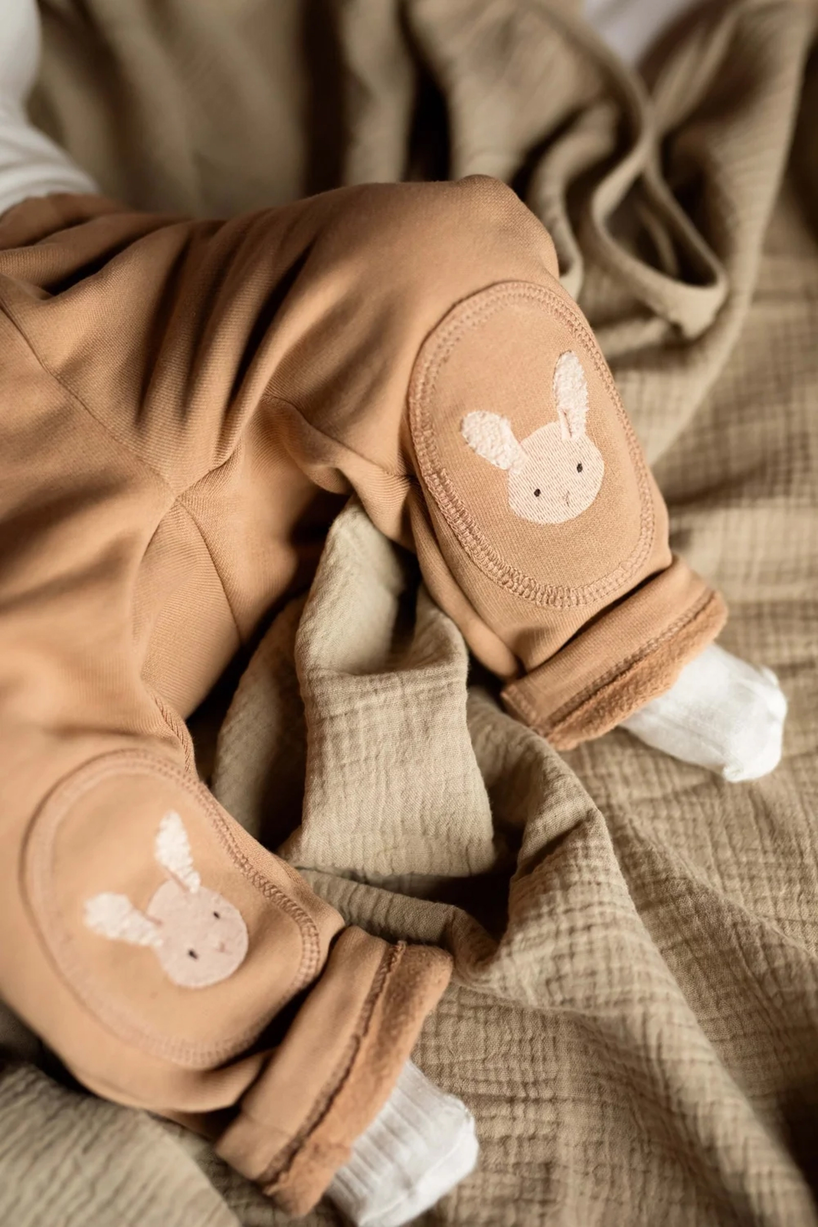 Baby broek bruin