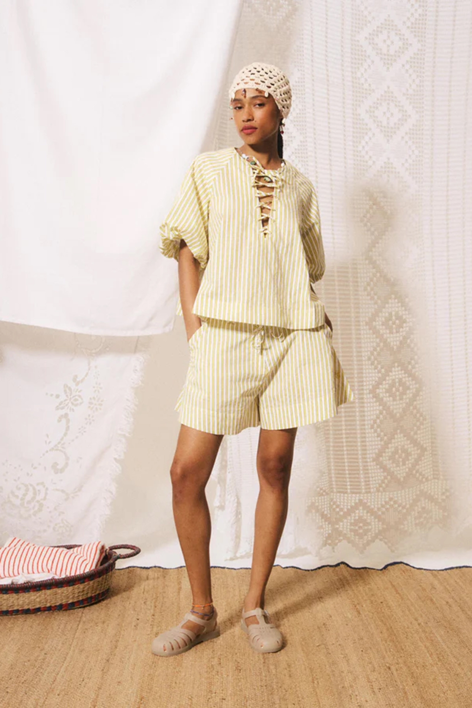 Dames blouse korte mouw geel