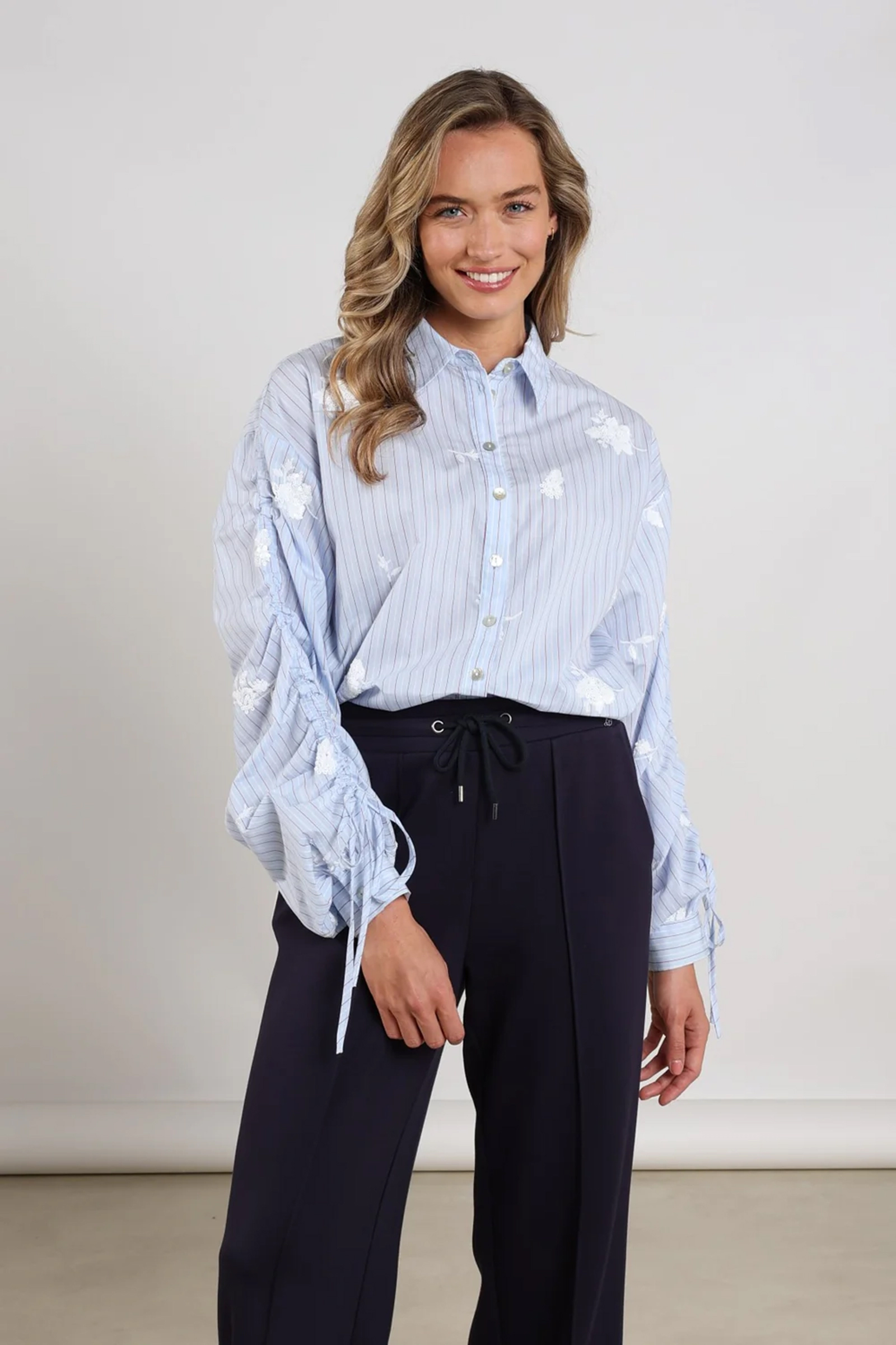 Dames blouse lange mouw blauw
