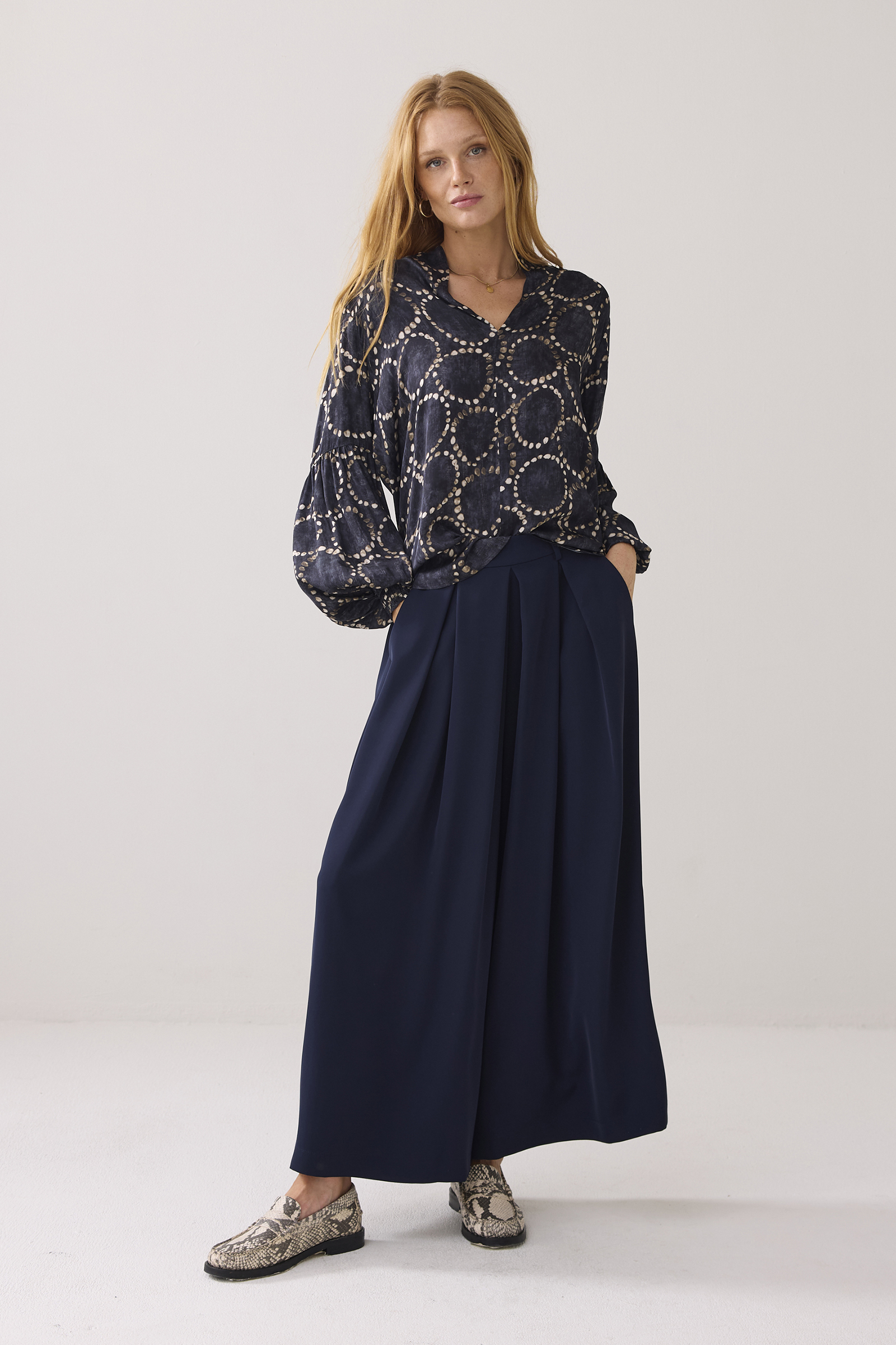 Dames blouse lange mouw blauw