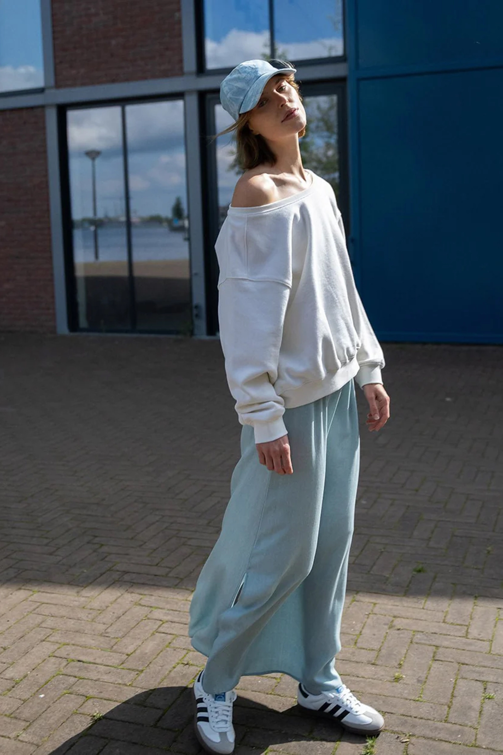 Another Label Livy sweat Ecru-1 2