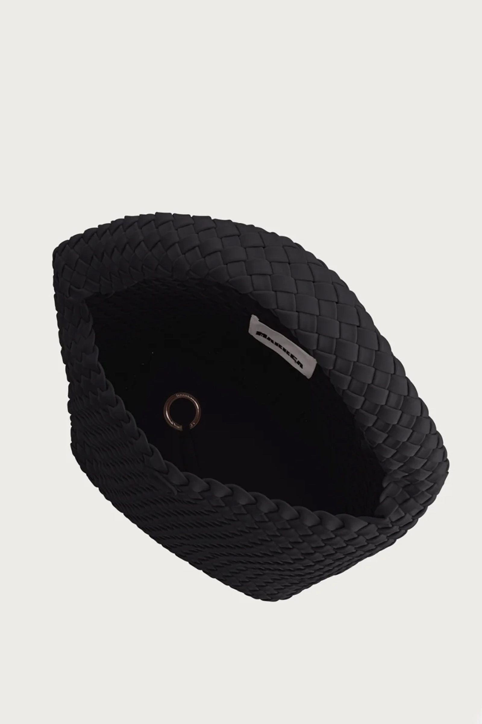 Marrea Bucket Zwart-1 2