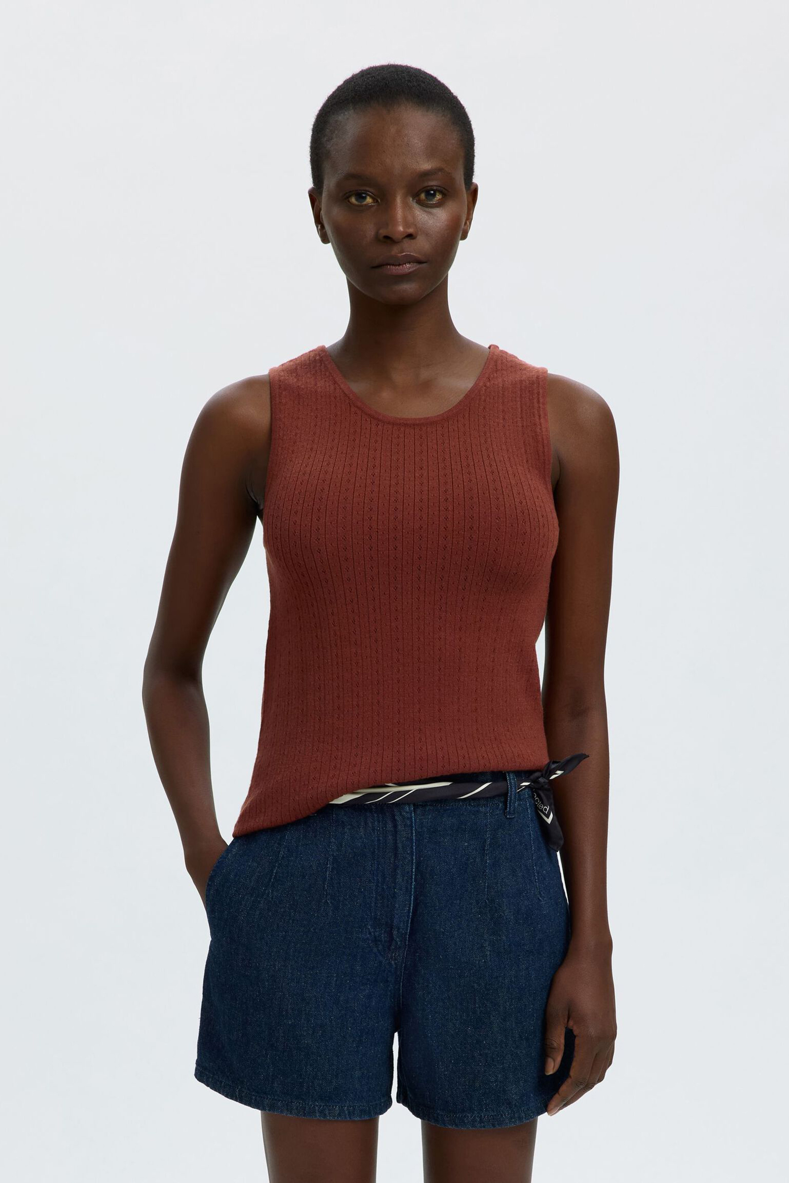 121140-Selected Women bruin
