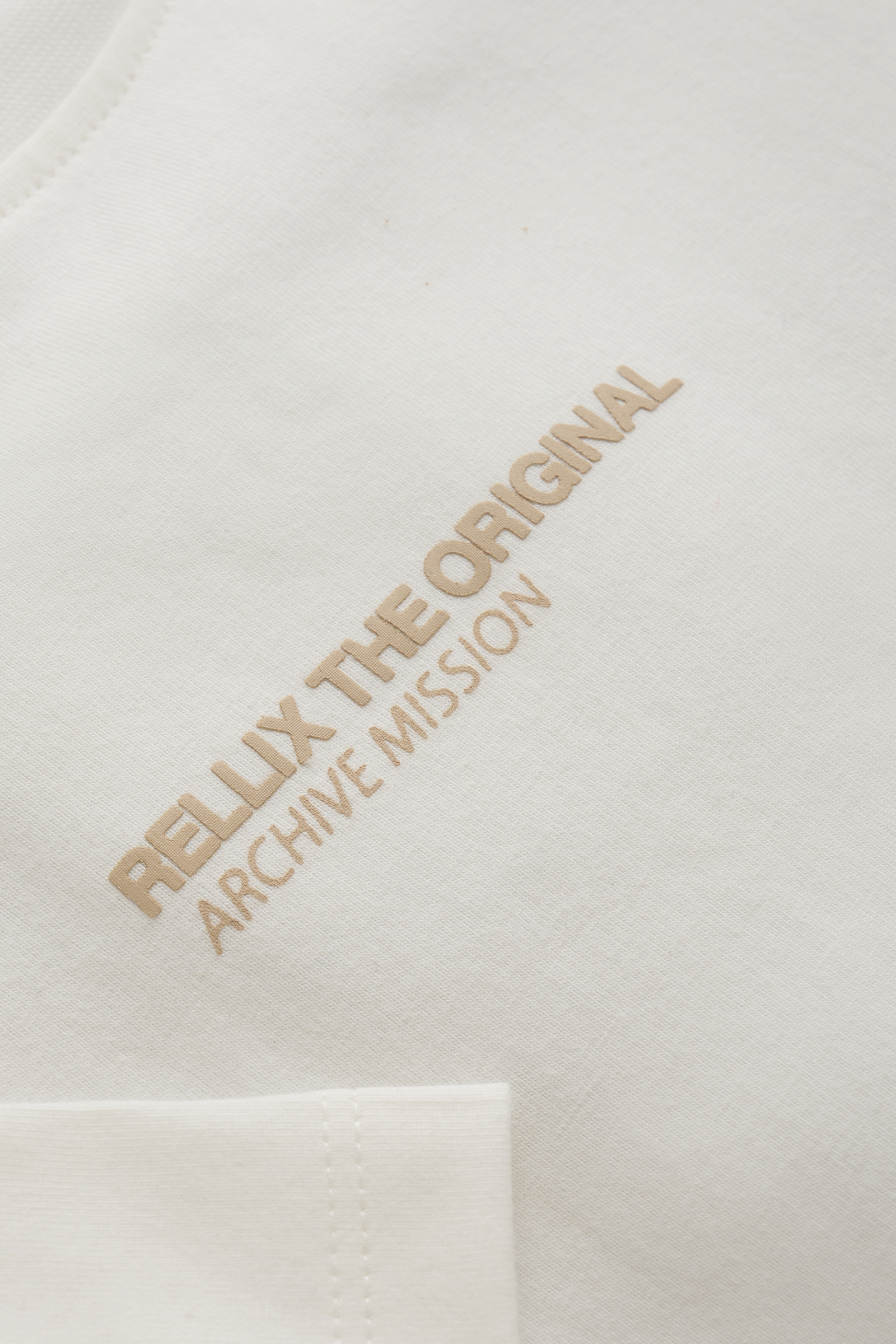 Rellix T-shirt rlx backprint Wit-1 2