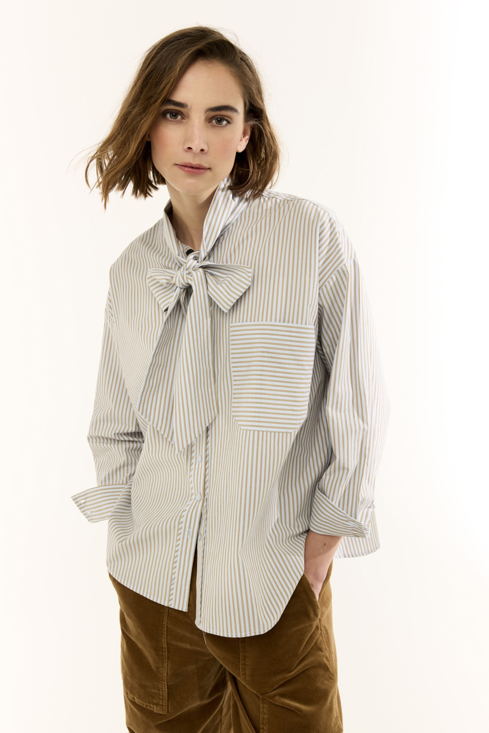 Dames blouse lange mouw blauw