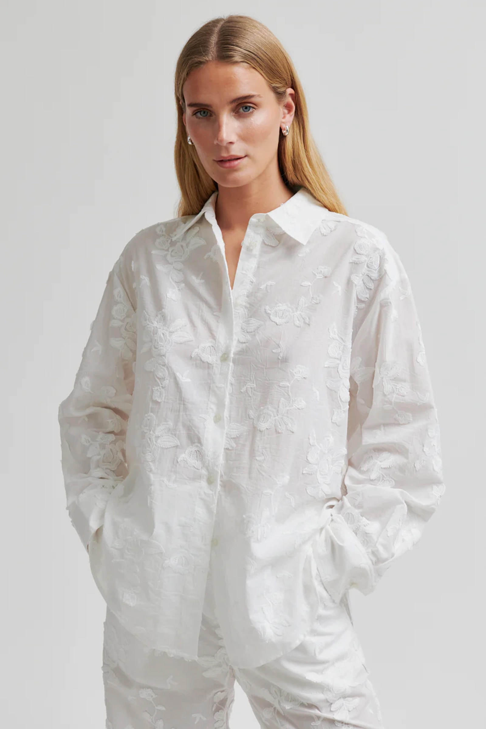 Dames blouse lange mouw wit
